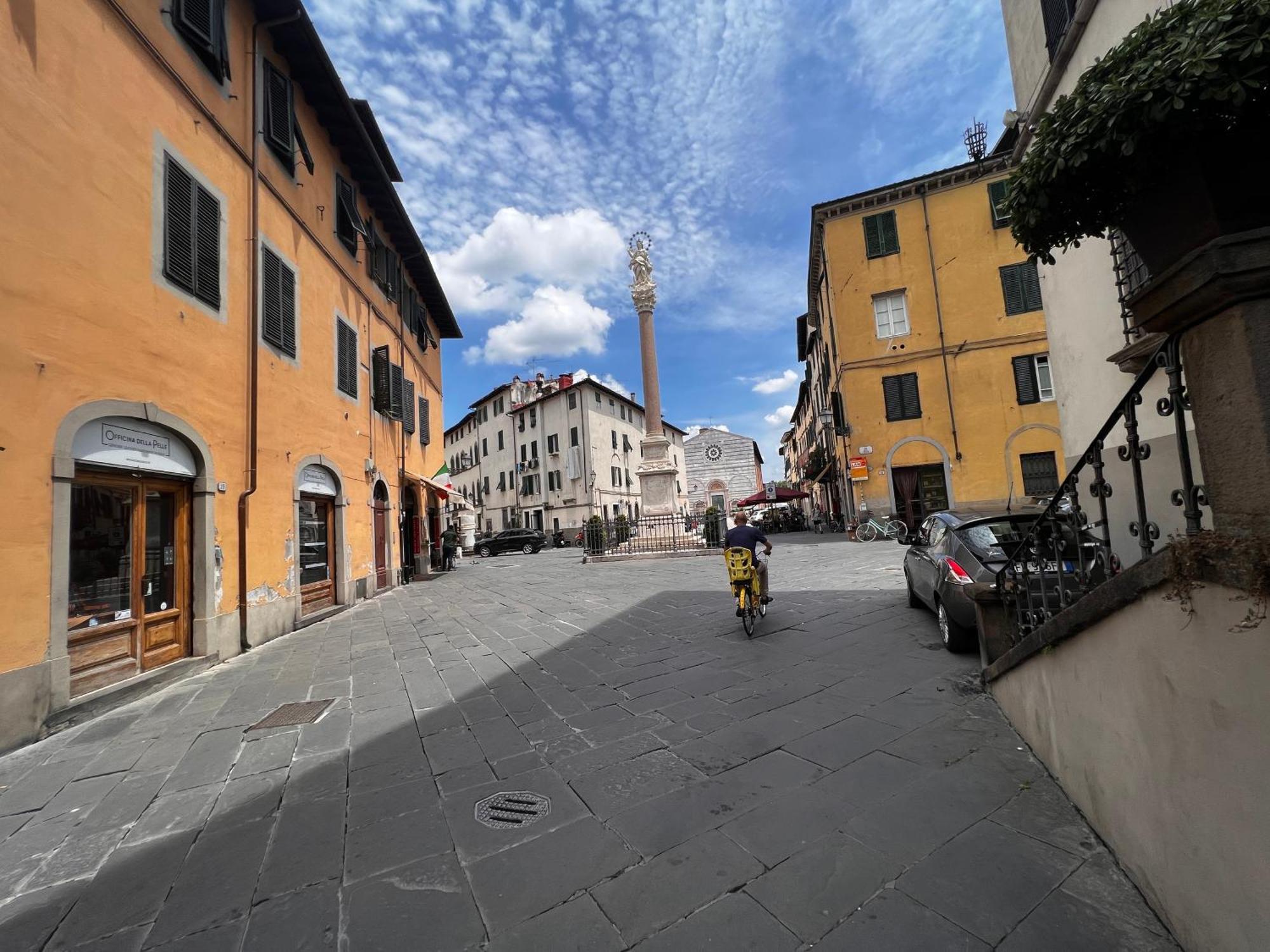 Casa Ai Giardini Lägenhet Lucca Exteriör bild